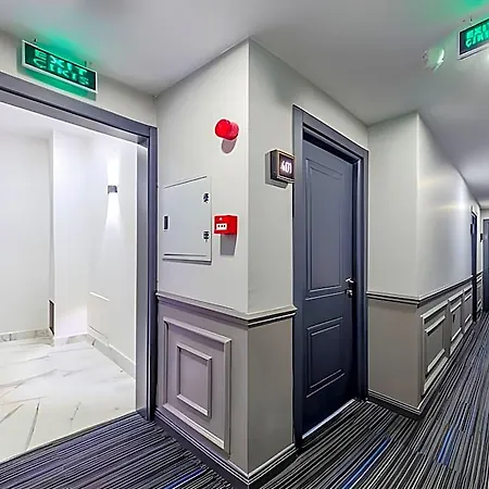 Solin Airport Hotel 3*